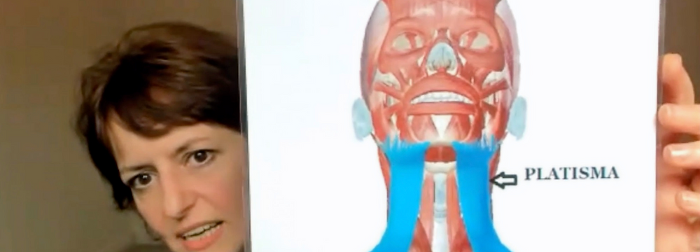 Profesora certificada de yoga facial