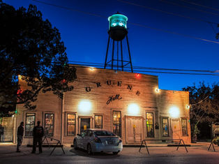 Chiropractic Tips for Enjoying Gruene Market Days Pain-Free