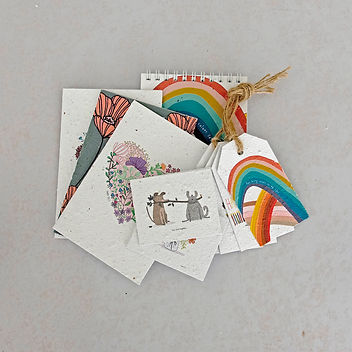 A Paper Tales Large Gift Box Set by Growing Paper South Africa, A company that practices sustainability & recycling through their wonderful natural products.