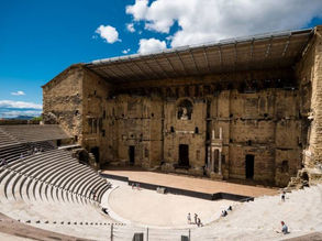 Le théâtre antique d'Orange Un exemple du savoir-faire romain