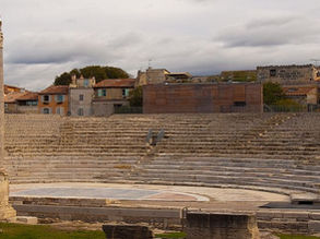Le théâtre antique d'Arles - Une histoire à découvrir