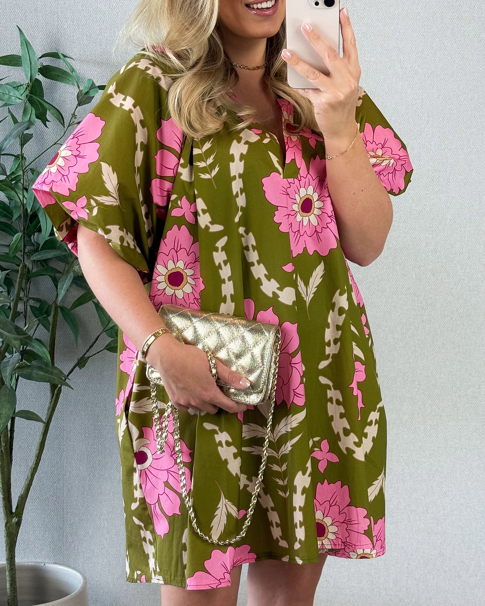 Thumbnail: MOMO // summer print dress