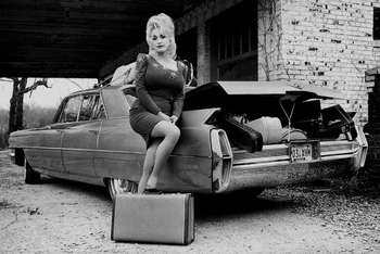 What Dolly Parton Taught Us About Building a Life (and a Trip) Worth Loving