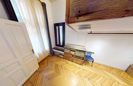 Renovated 1 bedroom flat for sale in district 6, Budapest downtown