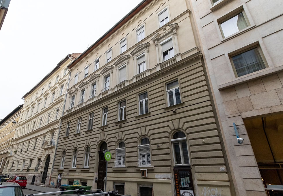 Apartment for sale in Nyar street , district 7, Budapest
