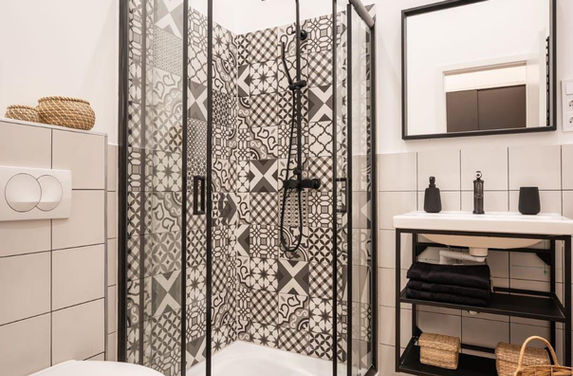 2 bedroom apartment for rent in Dessewffy street, district 6, Budapest