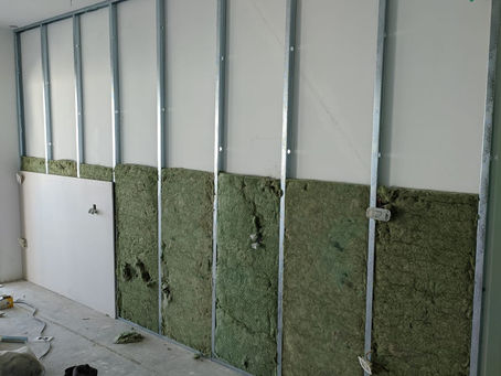 Isolamento Acústico com Drywall: Como Melhorar o Conforto Acústico da Sua Casa