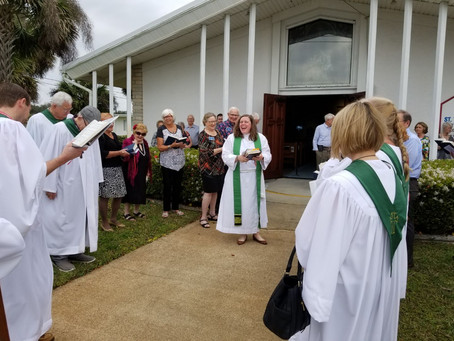 Sharing the Light of Christ with the World: A Liturgical Practice for Any Season