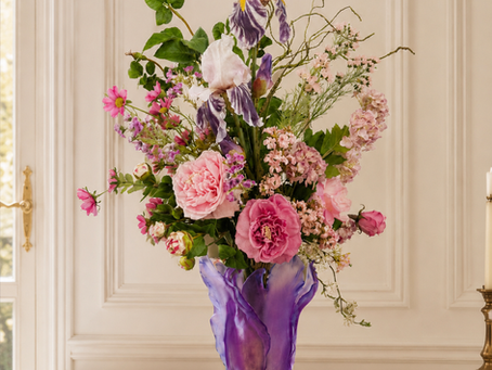 Hyperpersonnalisation : comment créer une composition fleur artificiel sur mesure pour chaque lieu de prestige