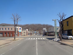 前面道路より東方向を撮影