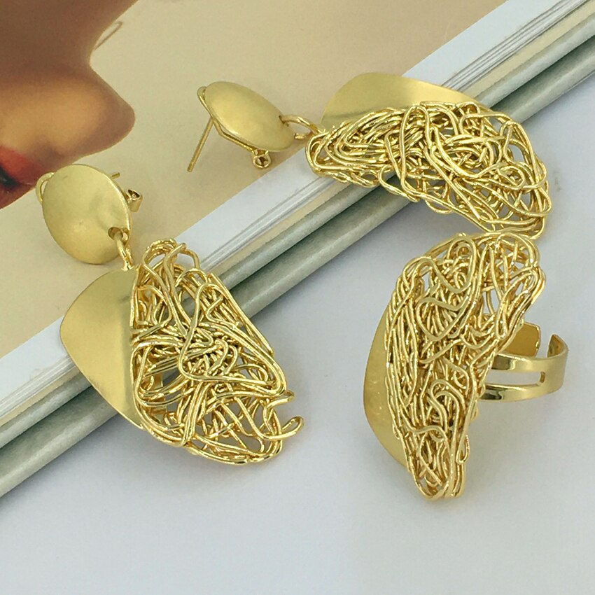 Thumbnail: Brazilian Gold Plated Huge Jewelry Set Fashion Ladies Mama Large Necklace Earri