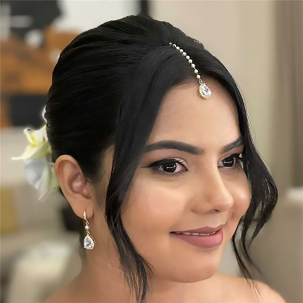 Thumbnail: Simple Sparkling Water Drop Pendant Forehead Chain Boho Bride Wedding Sparkling