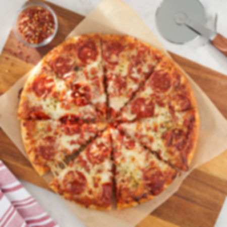 WISHALIVE FRESH Baked Hot Pepperoni Pizza, Traditional Crust, Marinara Sauce, M