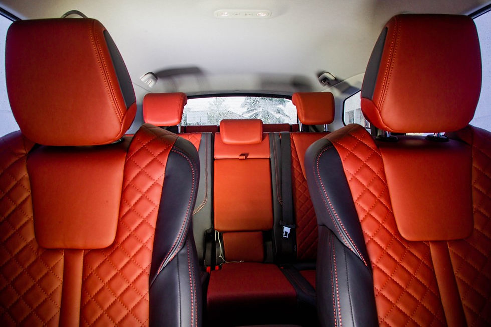 Thumbnail: G6T IVM INNOSON 4×2-2.4L /  Automatic / 7 Seats