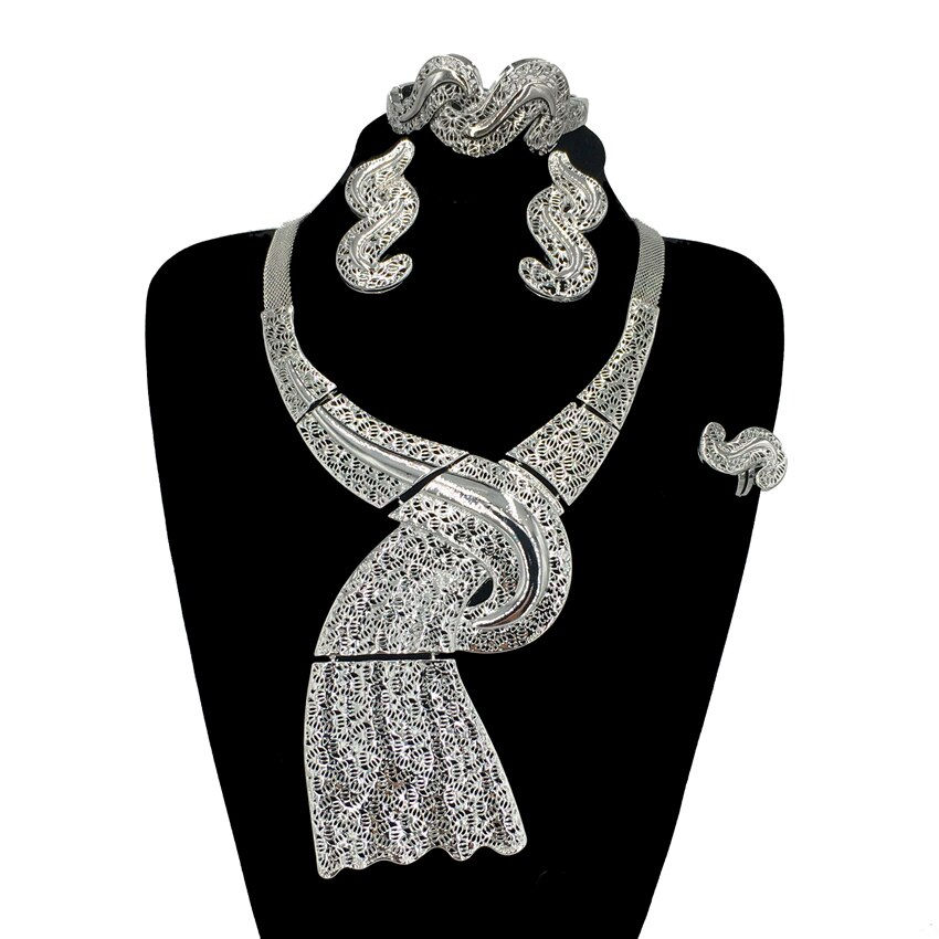 2022 Hot Selling Fashion Jewelry Set Necklace Earring Bracelet Set Elegant Luxu