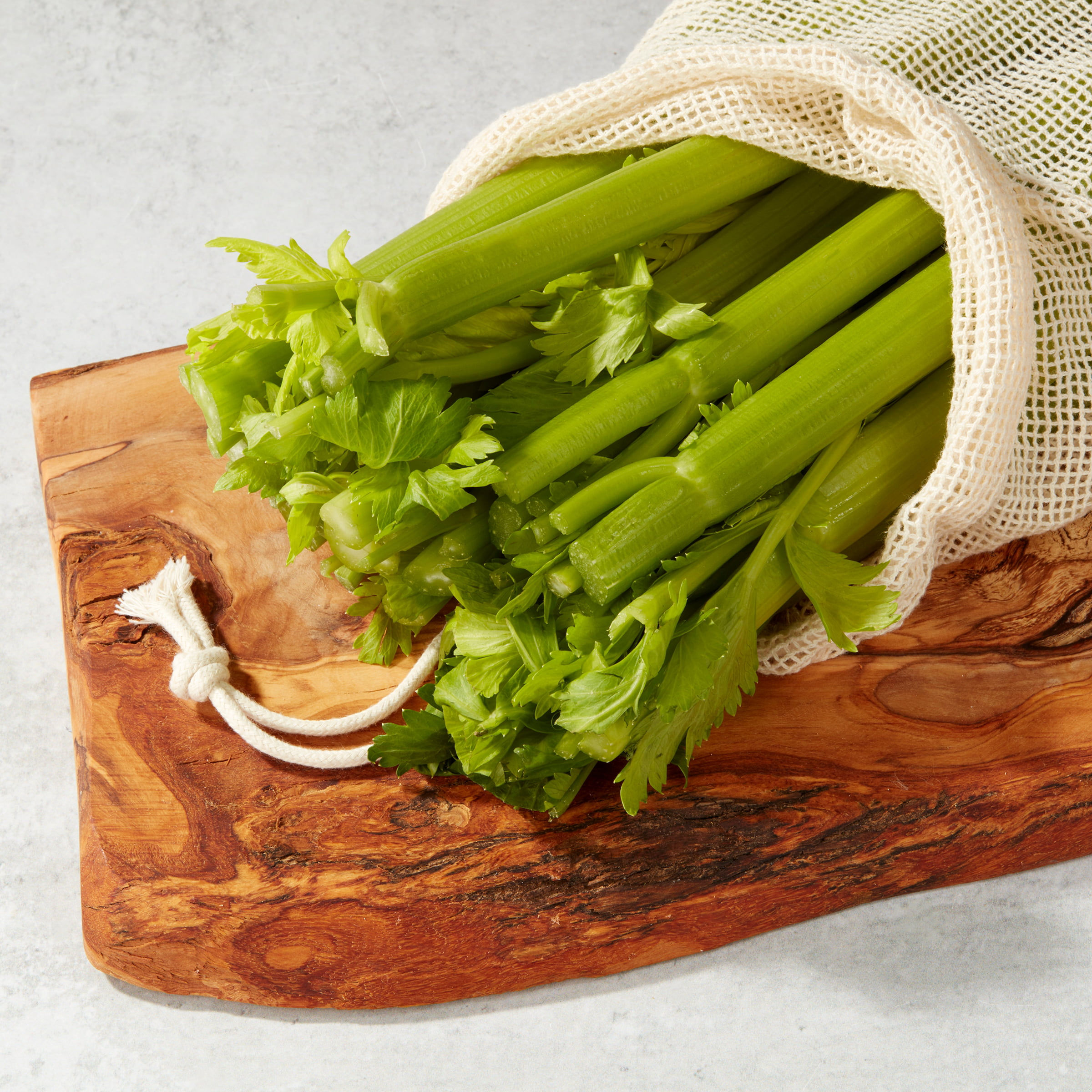 Organic WISHALIVE FRESH Fresh Celery Stalk, Each