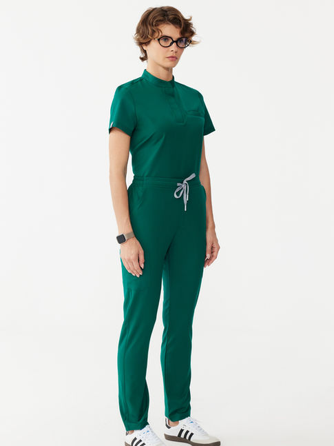 Sar Infinity Cosmos Alpine Green Kadın Scrubs Takım yan duruş