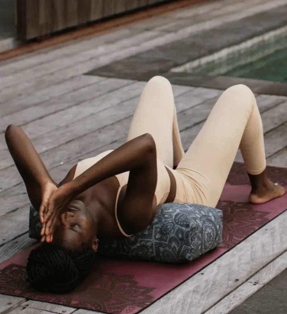 Miniaturbild: YDL Yoga Bolster - Our Restorative, Eco-Friendly Pillow