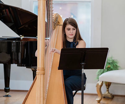 Wesley Headshot_edited.jpg