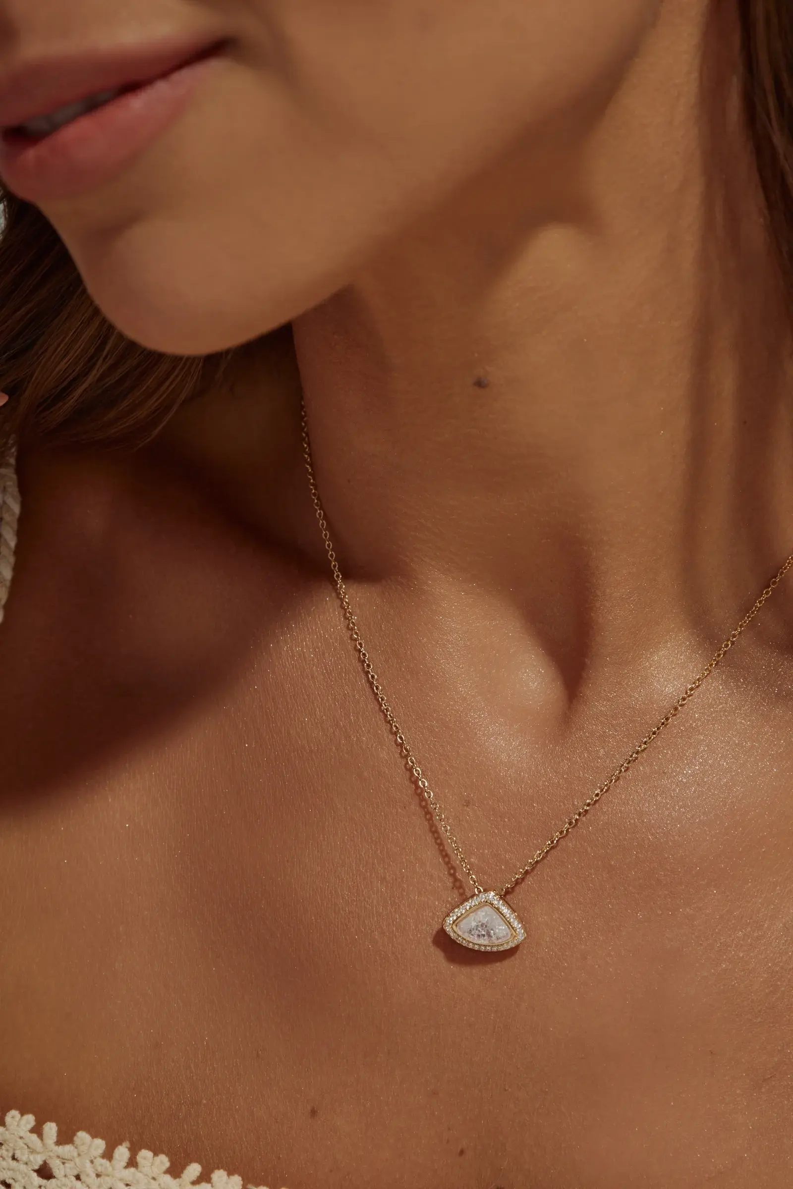 Lumière Opala Necklace