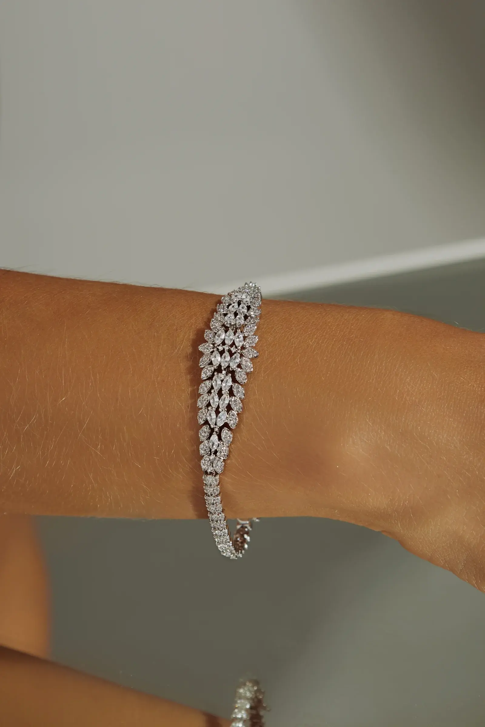 Imperiale Navette Bracelet