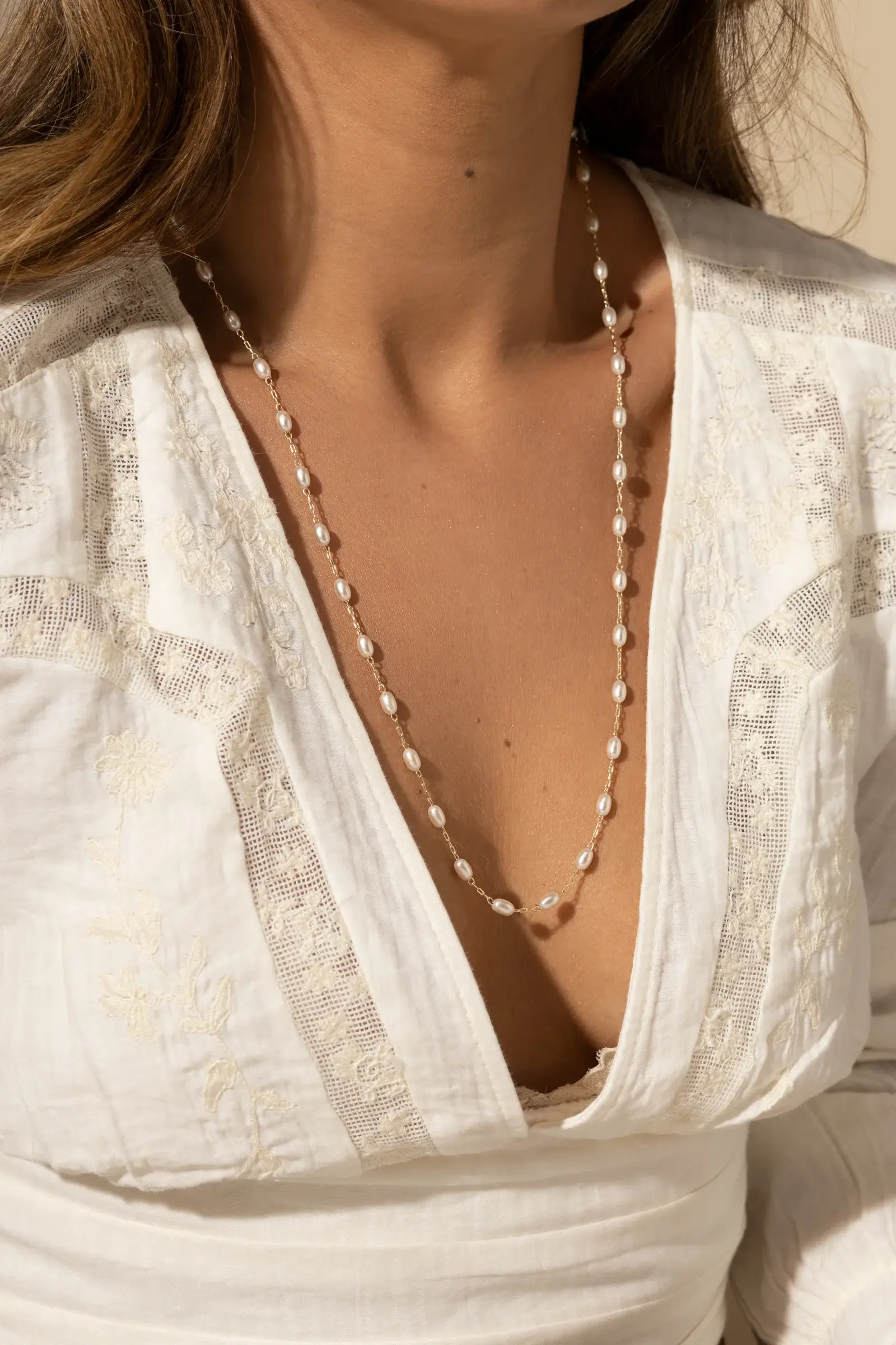 CORENA PEARL NECKLACE