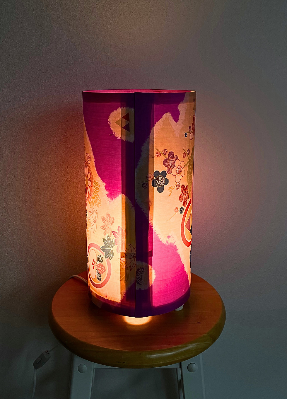 Thumbnail: 着物ファブリックランプ #020　/ Kimono Fablic Lamp #020
