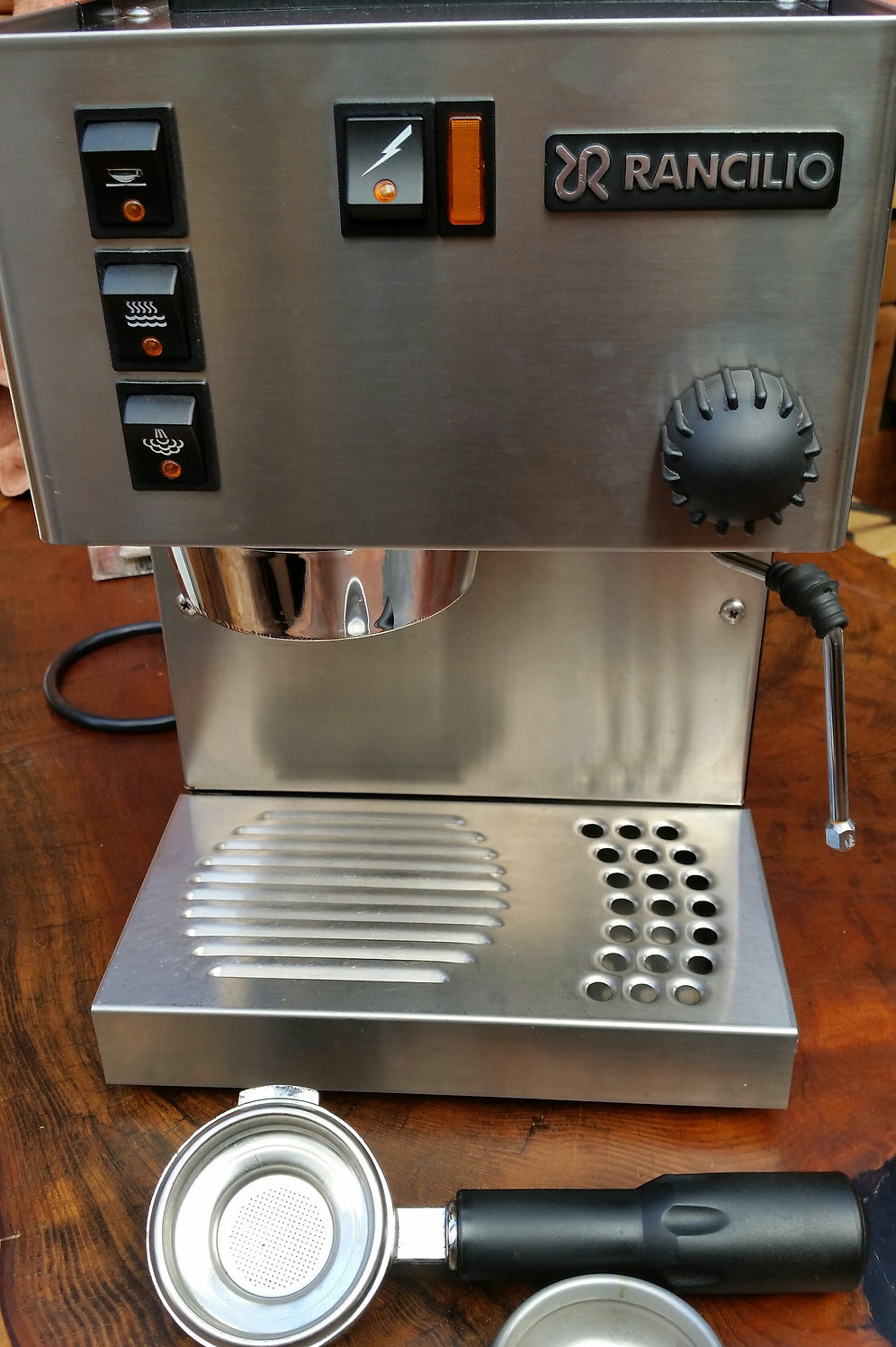 Rancilio Silvia, V2 (sold) | voltage110