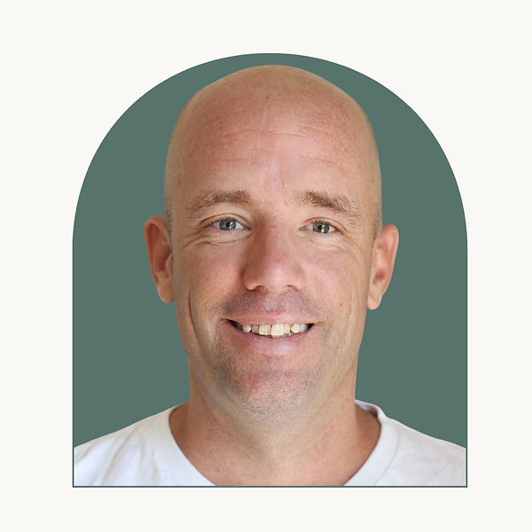 Sam Bettenay Psychologist website green bg.png