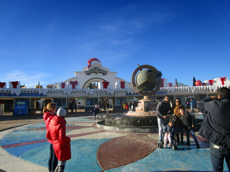 What to do with an extra day in Madrid, Spain? - Head to Parque Warner Madrid!