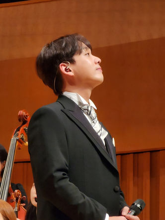 Curtain call of Julian Kim at Ock Joo-hyun with Friends Musical Concert in 2024