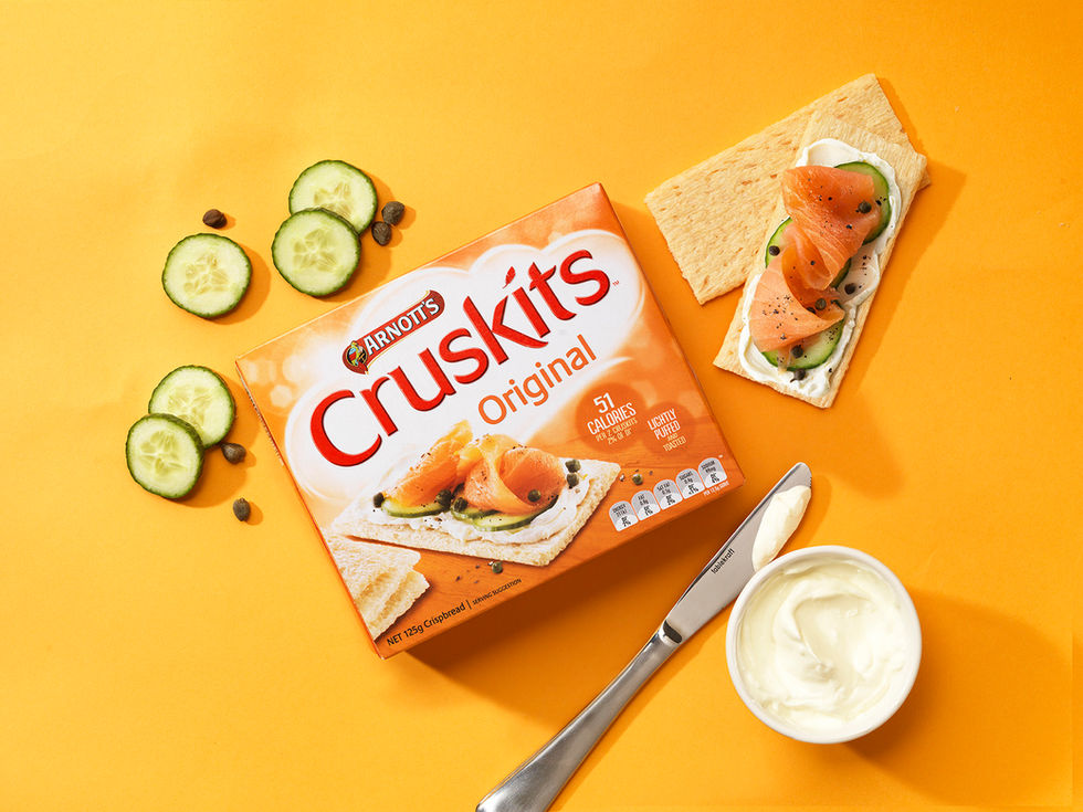 Cruskits Original Creds shot1