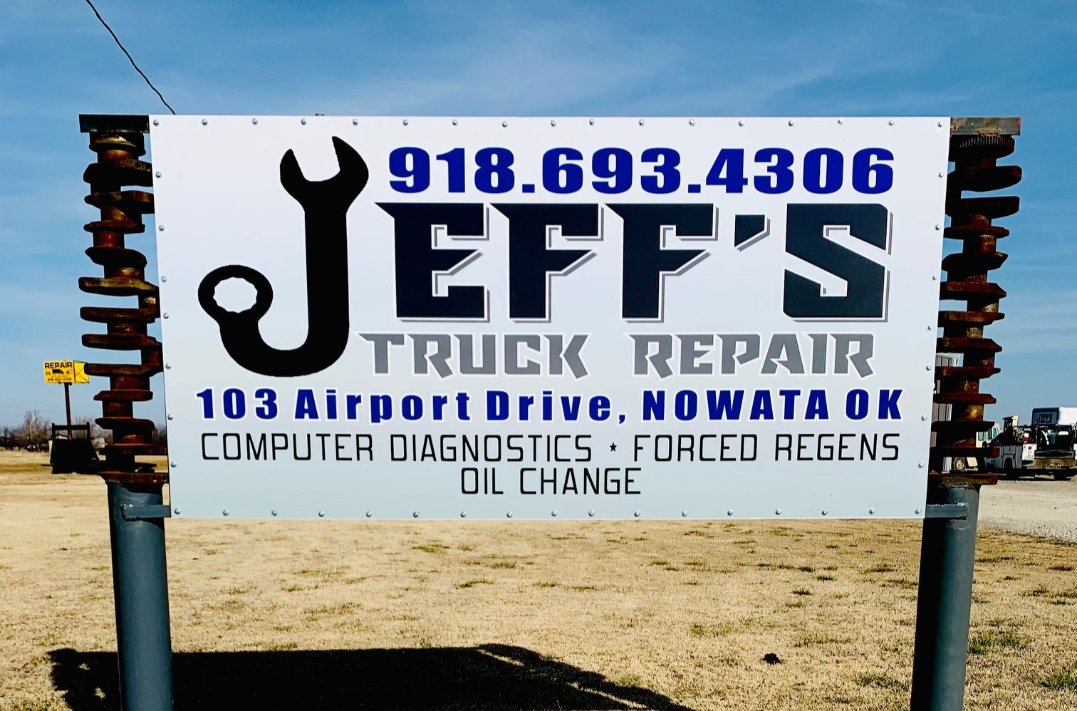 Jeffs Truck and Equipment Repair LLC featured image