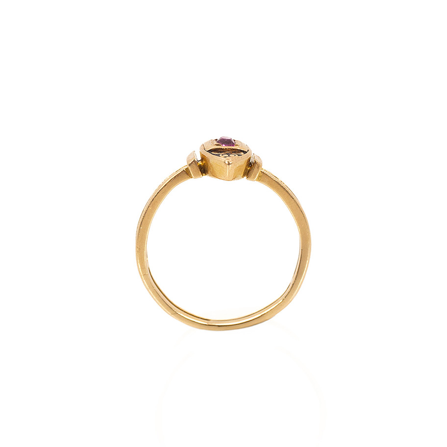 ANELLO VINTAGE IN ORO GIALLO CON ELEMENTO MARQUISE CENTRALE E PIETRA RUBINO