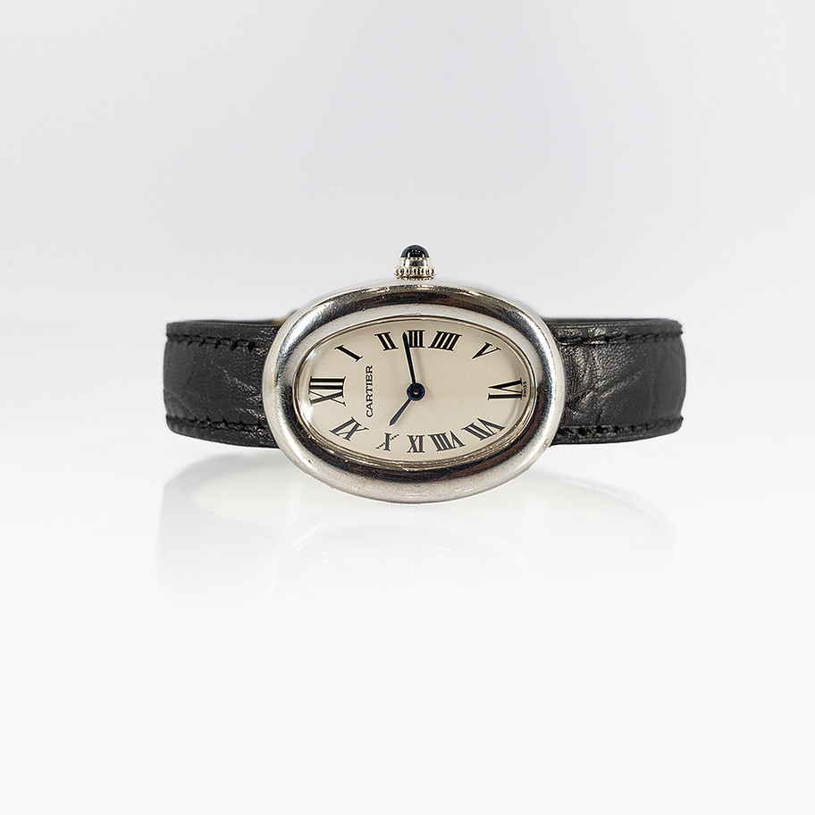 lady cartier vintage watch baignoire gift idea