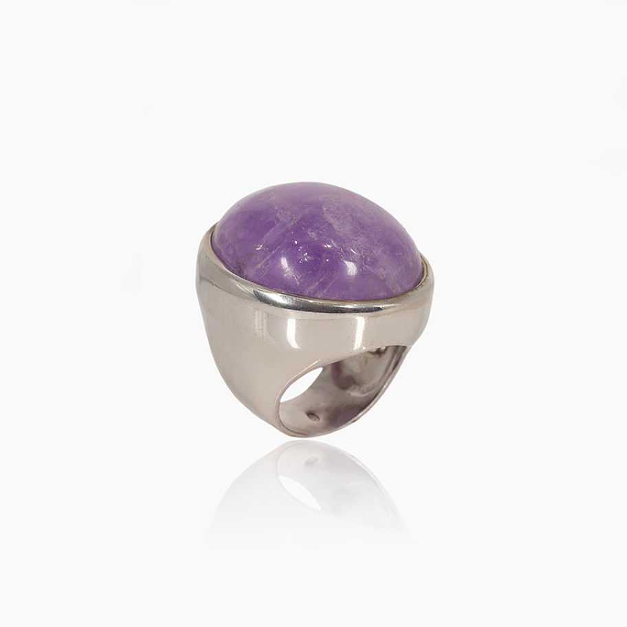 anello in argento con ametista cabochion John Oliver gioielleria firenze