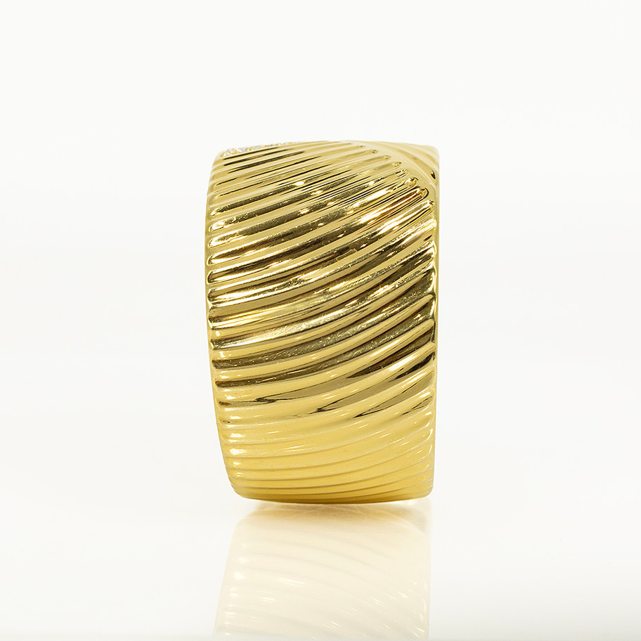 bracciale rigido in oro giallo con diamanti anni 80 John Oliver gioielleria firenze