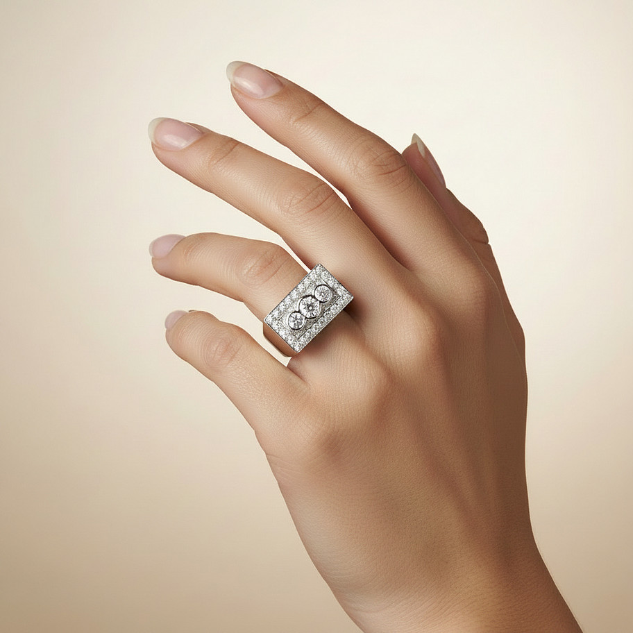 anello vintage geometrico con diamanti John Oliver gioielleria firenze