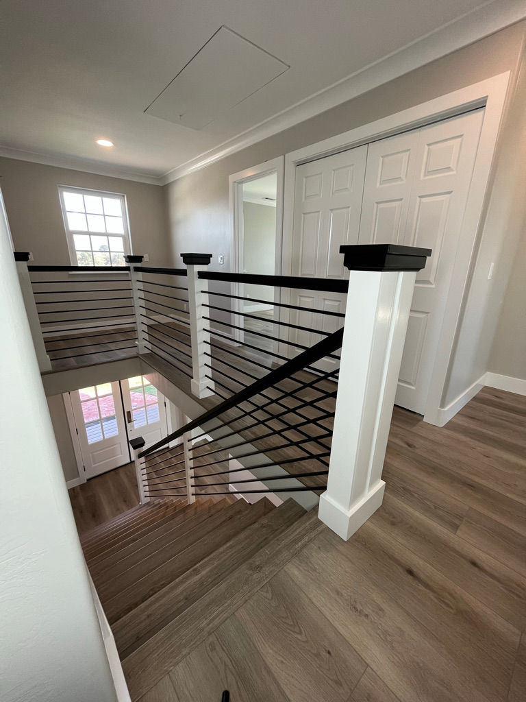 2021-10-30 -Upstairs rails.jpeg