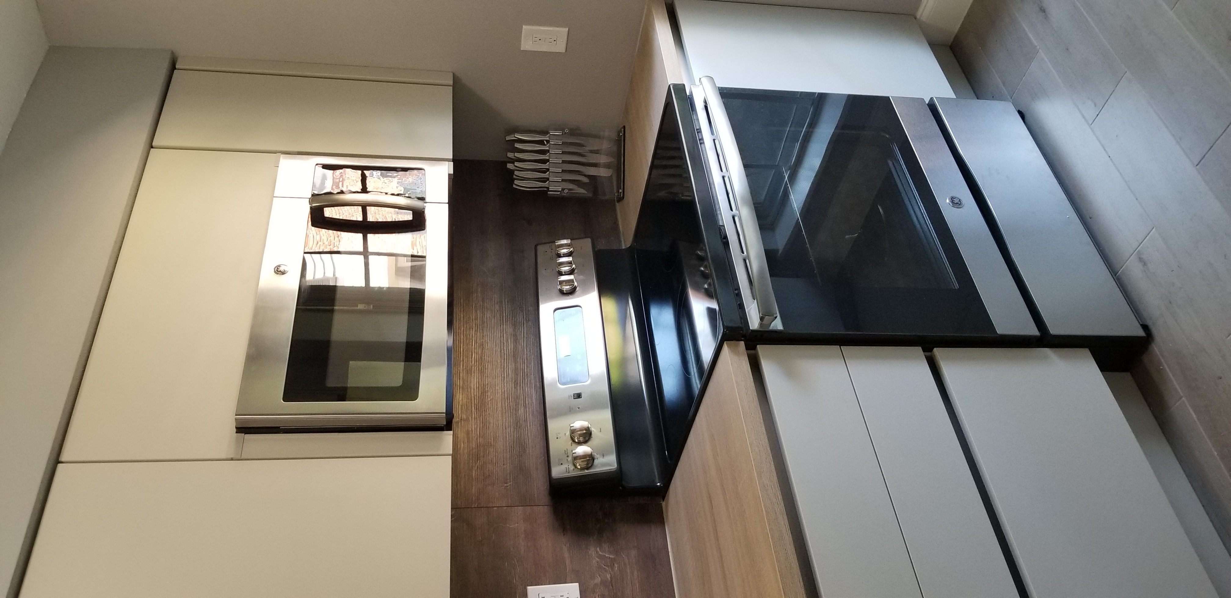 European kitchen cabinets / Houston