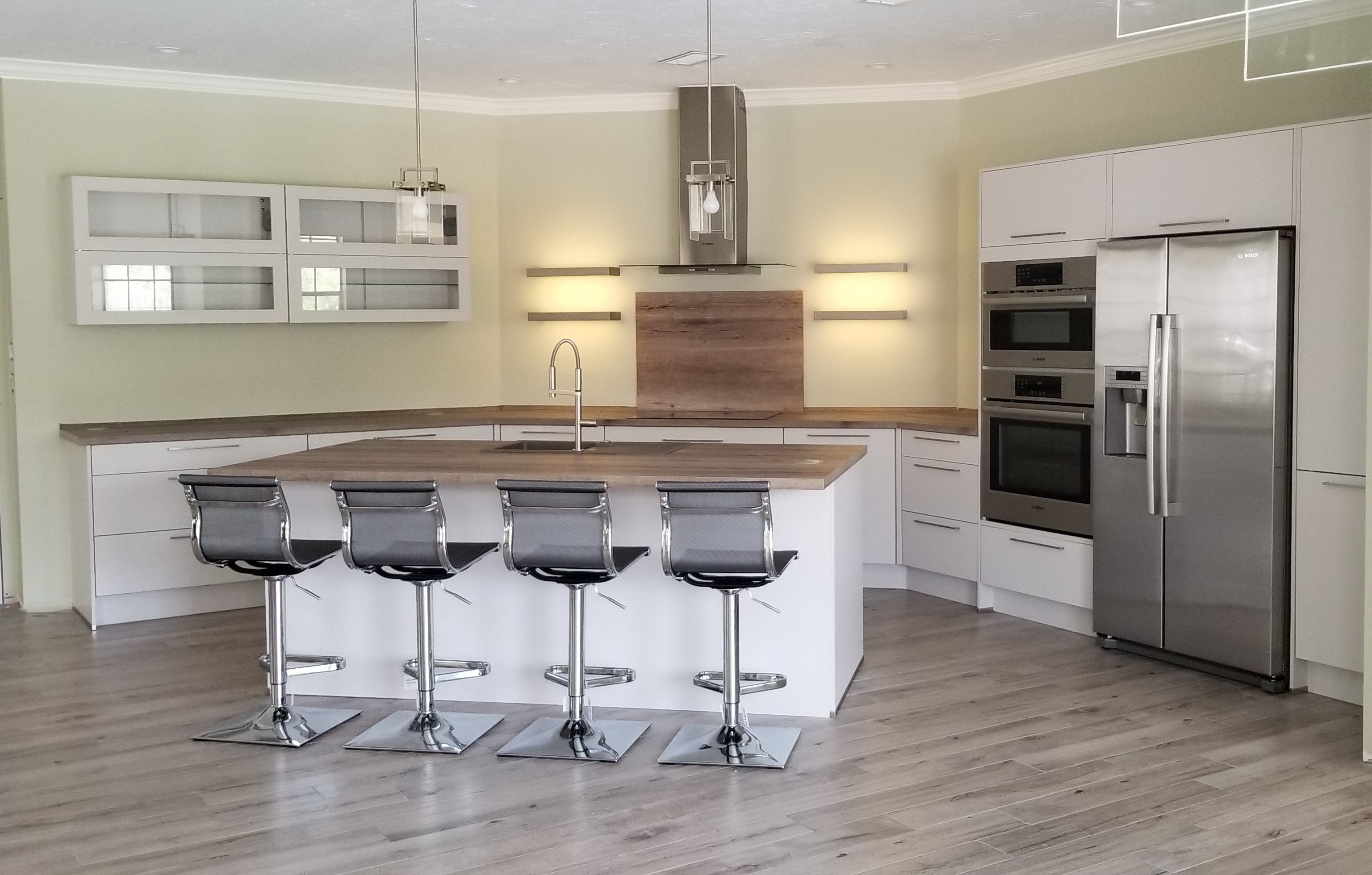 European kitchen cabinets for home