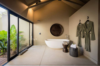 Luxury bathroom in a bush lodge