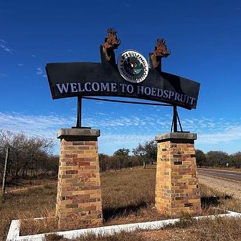 hoedspruit sign_edited.jpg