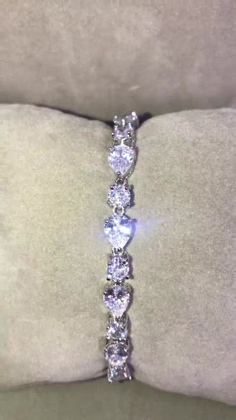 Thumbnail: Helen Teardrop Bracelet Video