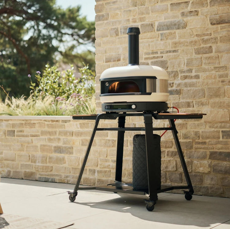 Thumbnail: Gozney Dome (Gen 2) Premium Outdoor Oven