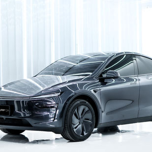 Tesla Model Y Juniper full body PPF installation at WRAPTOR Thailand