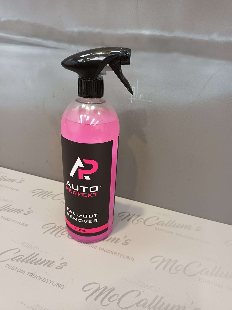 Thumbnail: AutoPerfekt Fall-Out Remover 1L