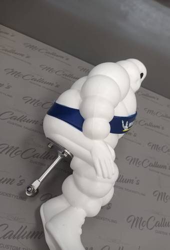 MICHELIN MAN MASCOT 2016 珍品約40センチ MICHELIN MAN MASCOT 2016