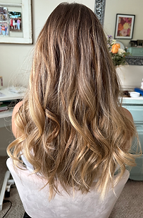 Sydney Amber's hair with product