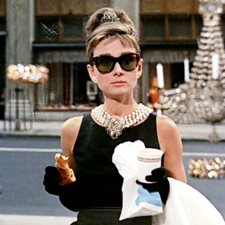 6 Jewelry Inspired Halloween Costumes That are to DIE For!